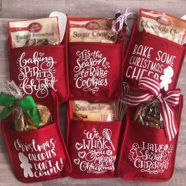 https://www.customizedidea.com/media/catalog/product/cache/481469b441e7a3045b8462db0cb666ed/p/o/potholder-neighbor-gift-oven-mitt-holiday-cookie-gift.jpg